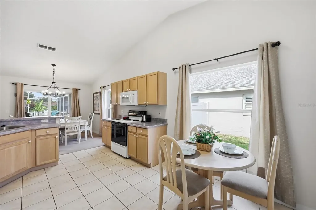 1546 Indian Oaks Trail Kissimmee FL 34747