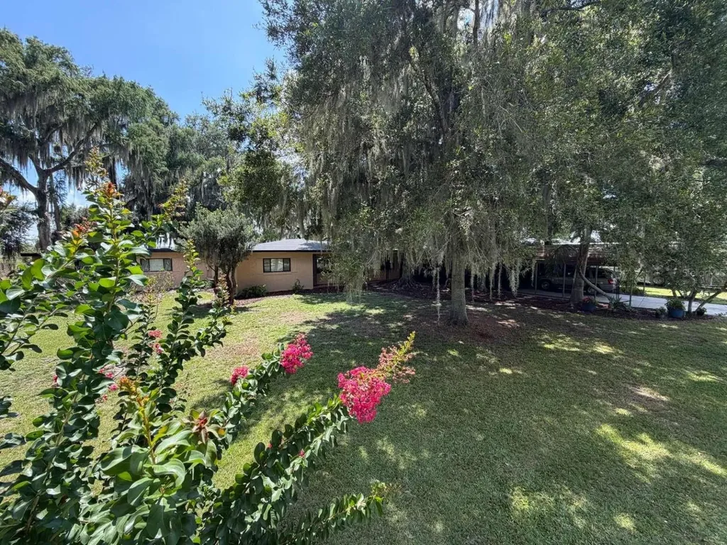 930 Shore Drive Kissimmee FL 34744