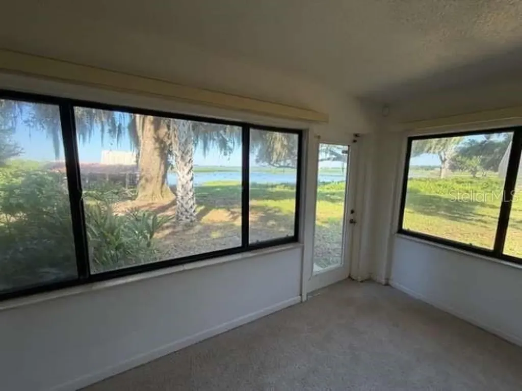 930 Shore Drive Kissimmee FL 34744