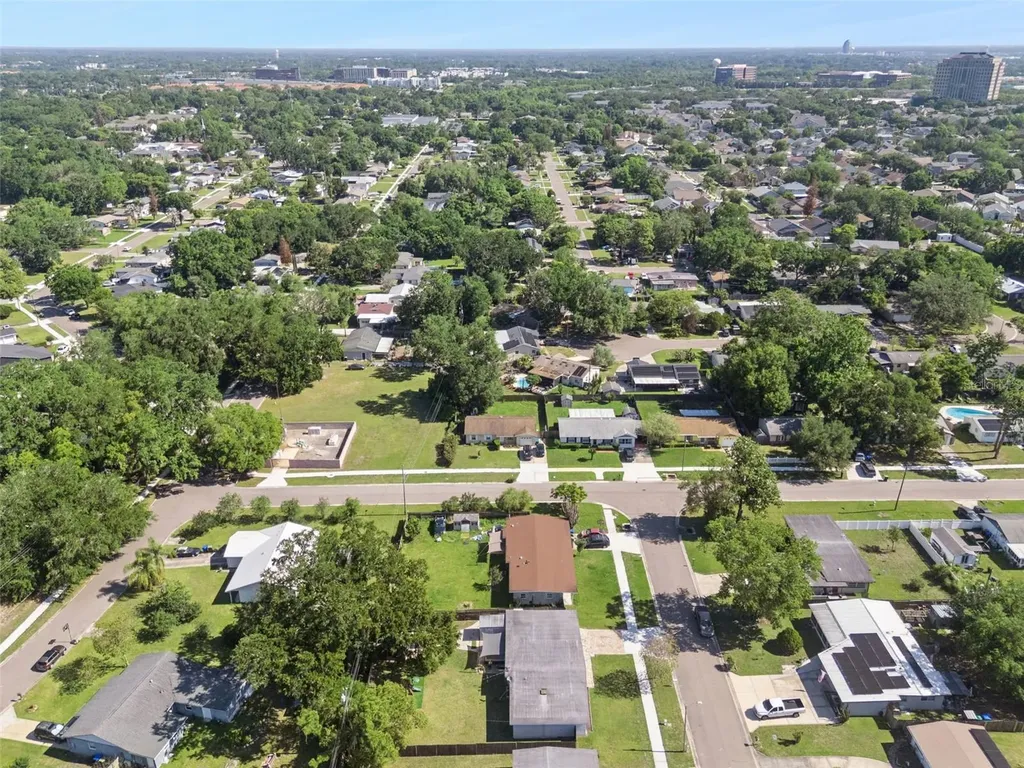 7522 Lovely Lane Orlando FL 32810