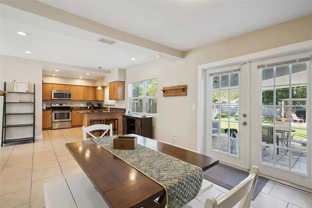 7522 Lovely Lane Orlando FL 32810
