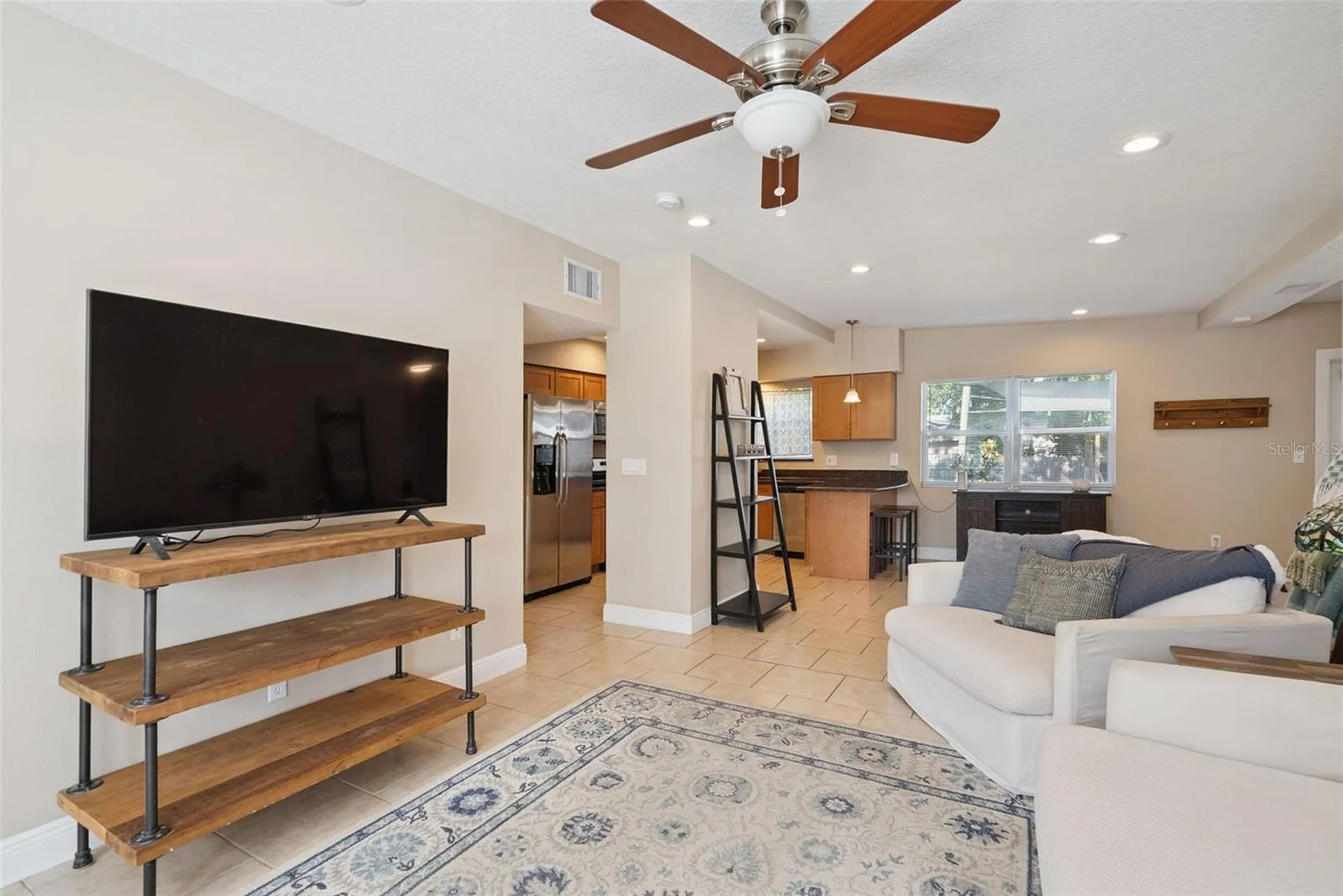 7522 Lovely Lane Orlando FL 32810
