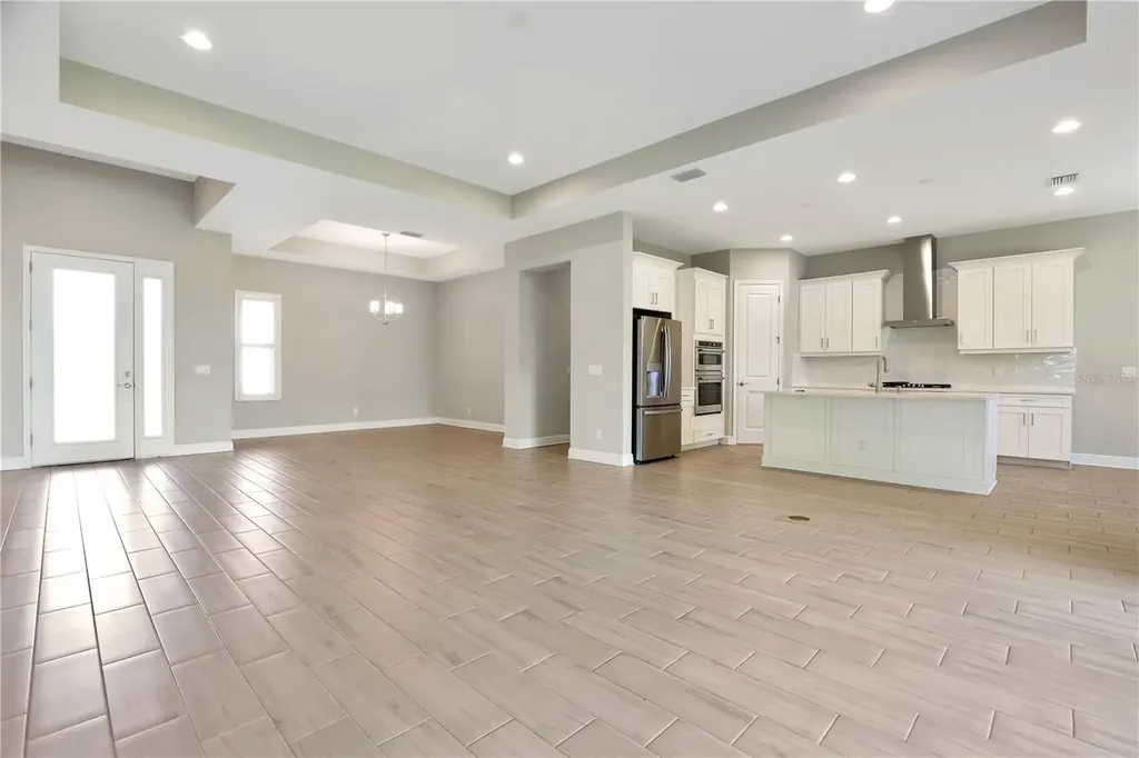 6133 Lungo Lago Drive Sarasota FL 34241