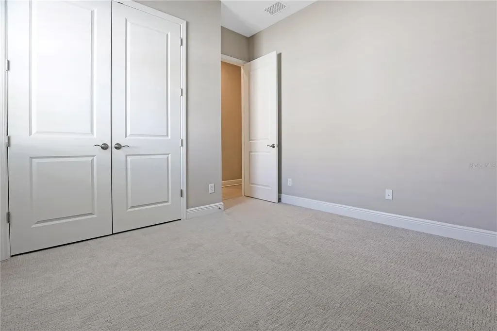 6133 Lungo Lago Drive Sarasota FL 34241