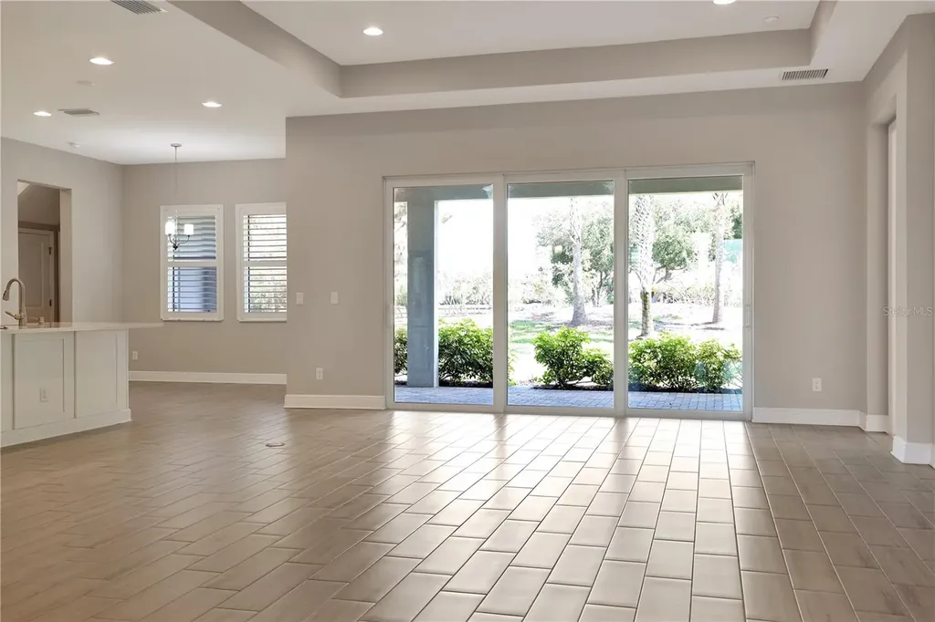 6133 Lungo Lago Drive Sarasota FL 34241