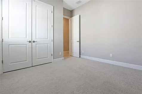 6133 Lungo Lago Drive Sarasota FL 34241