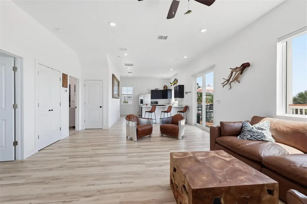 856 Ladyfish Avenue New Smyrna Beach FL 32169