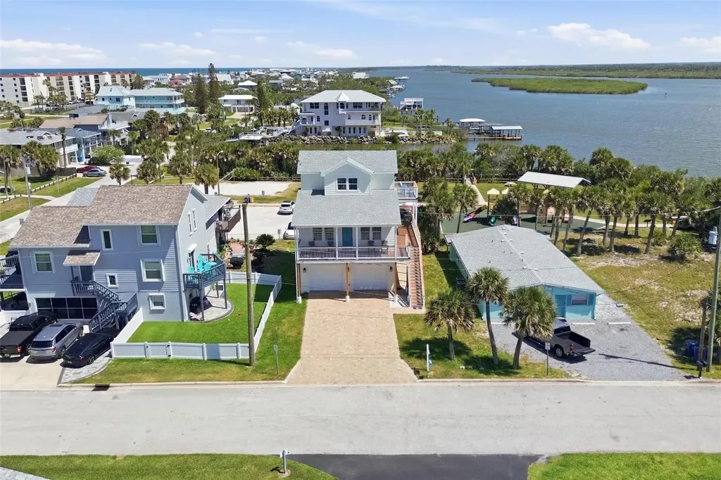 856 Ladyfish Avenue New Smyrna Beach FL 32169