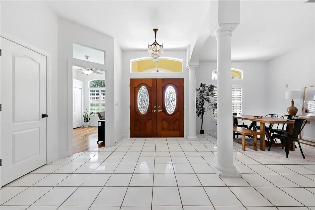 1038 Wideview Avenue Tarpon Springs FL 34689