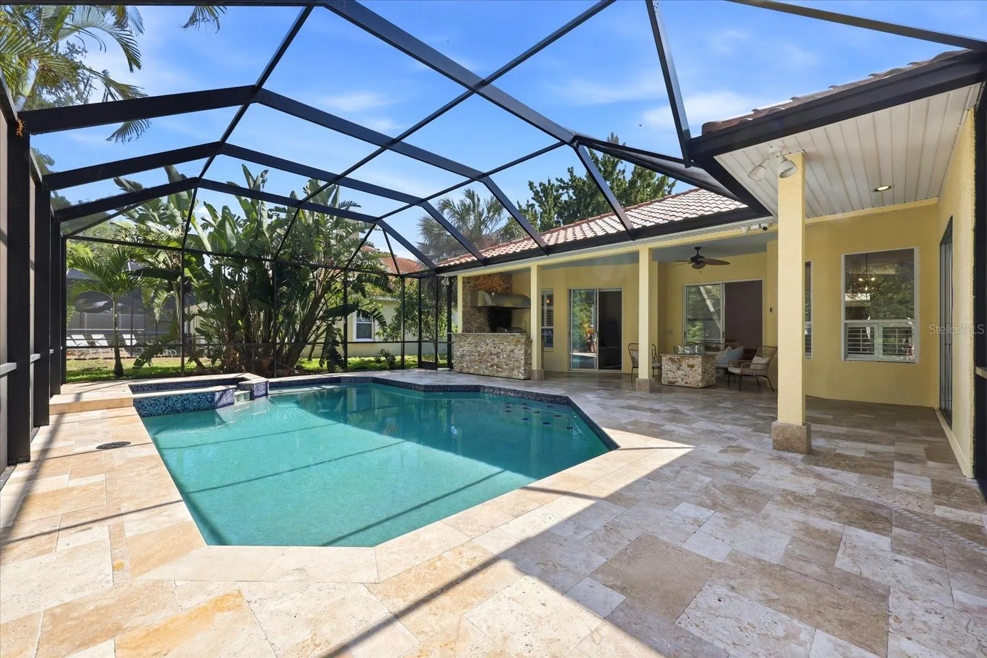 1038 Wideview Avenue Tarpon Springs FL 34689