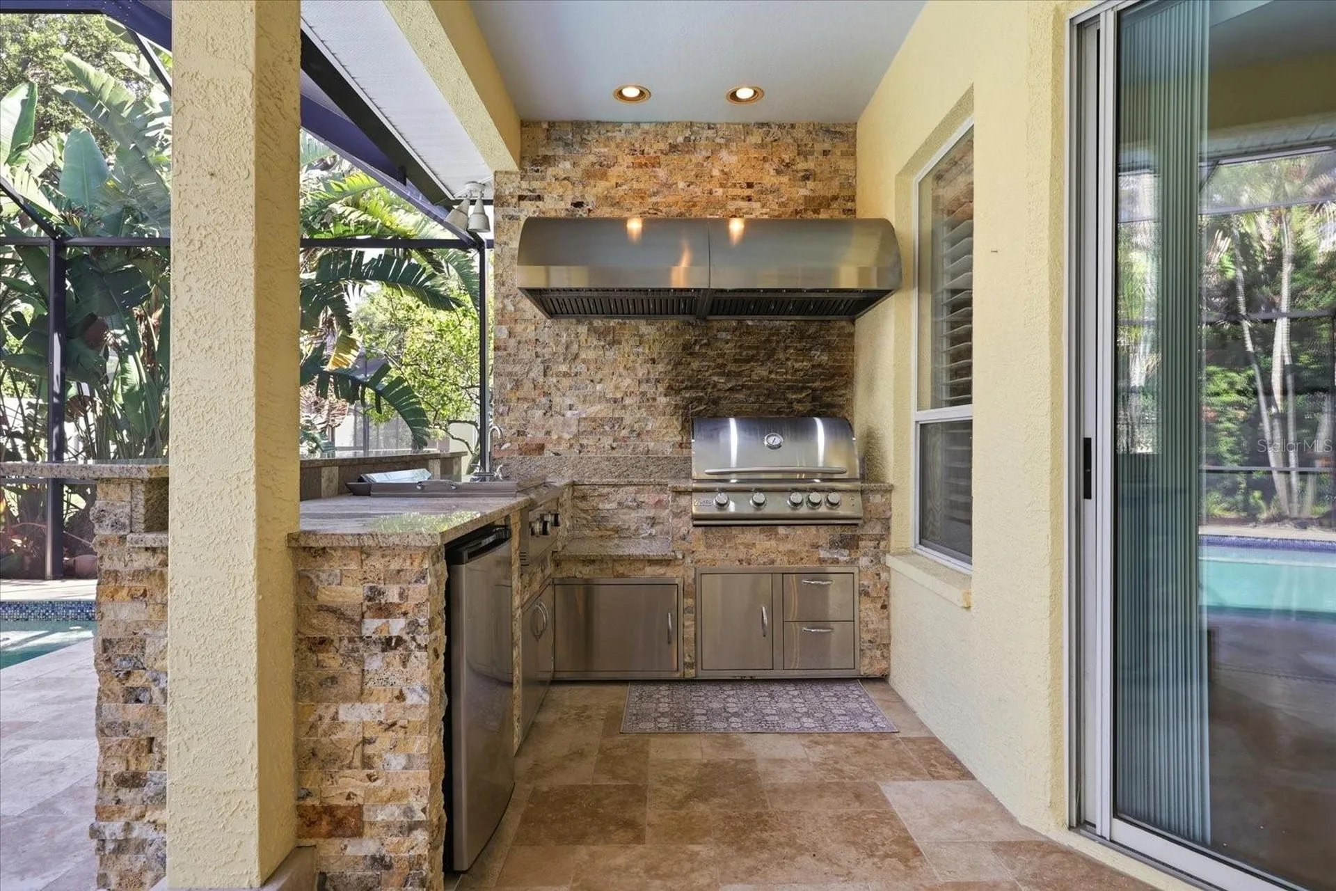 1038 Wideview Avenue Tarpon Springs FL 34689
