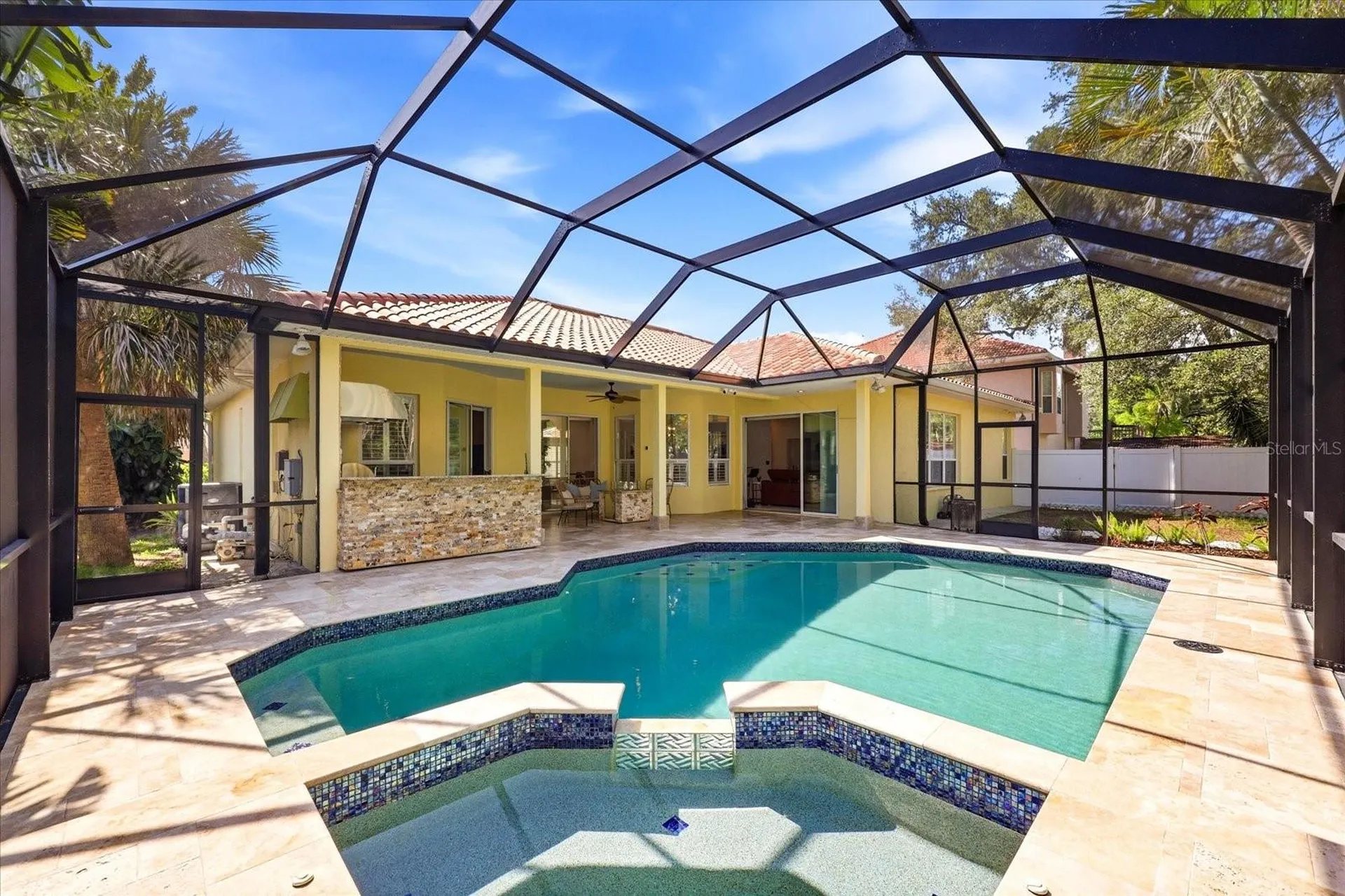 1038 Wideview Avenue Tarpon Springs FL 34689