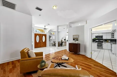 1038 Wideview Avenue Tarpon Springs FL 34689