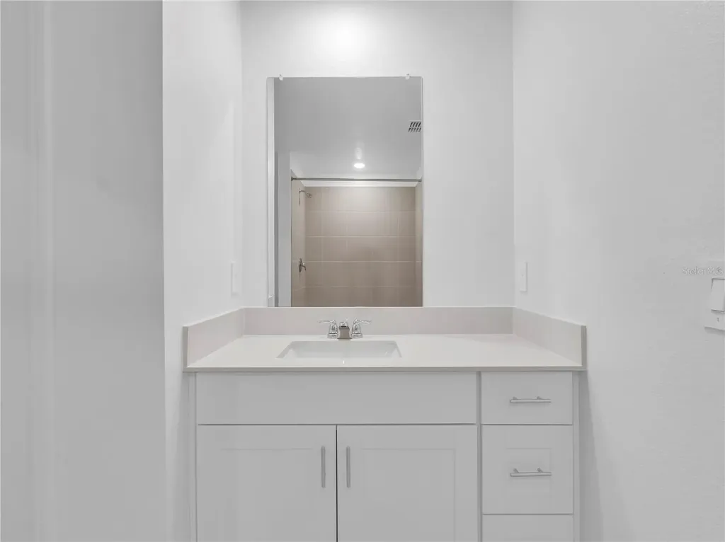 5757 Red Kite Drive Wimauma FL 33598