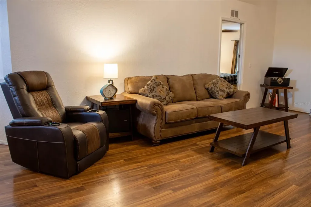 786 Barrister Drive Auburndale FL 33823