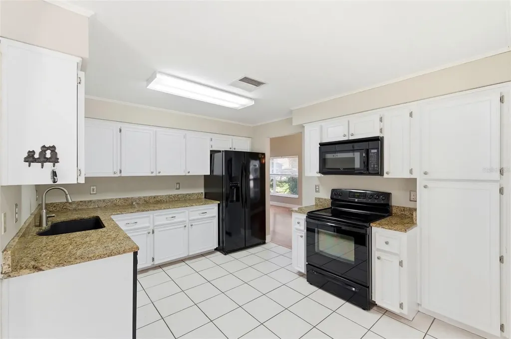 11213 Clayridge Drive Tampa FL 33635