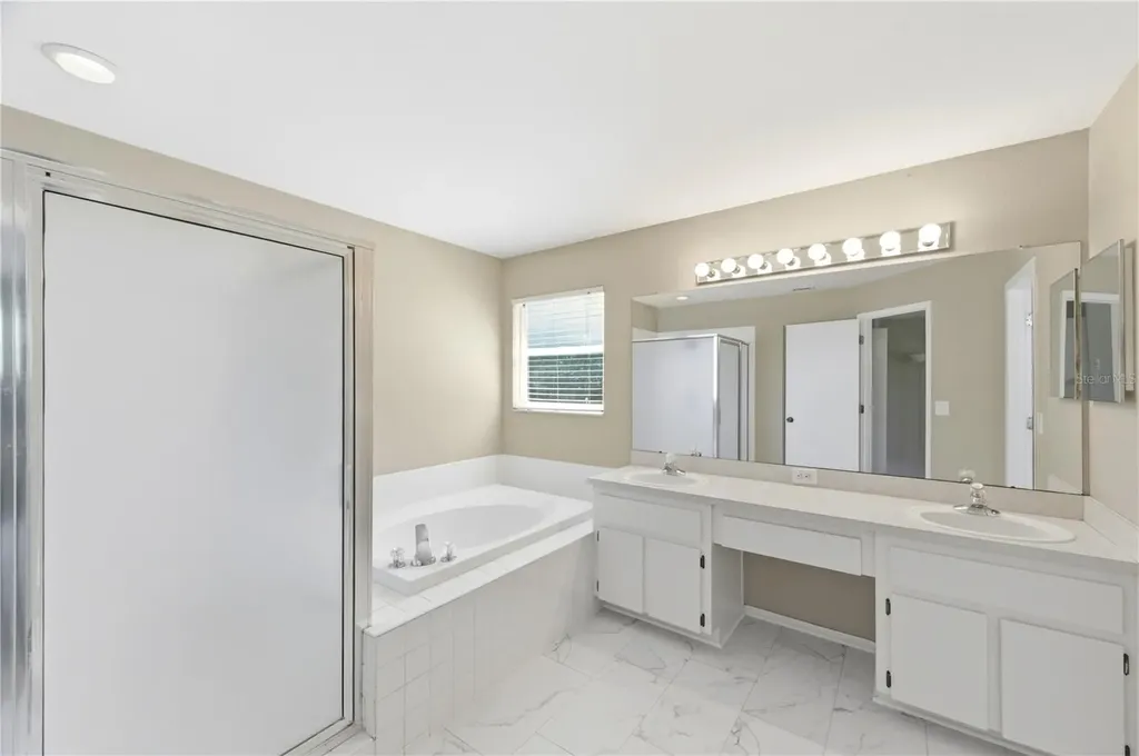 11213 Clayridge Drive Tampa FL 33635