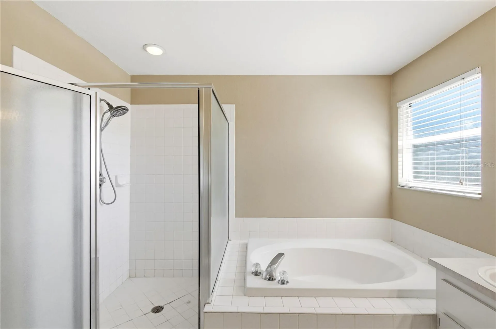 11213 Clayridge Drive Tampa FL 33635