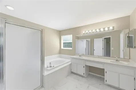11213 Clayridge Drive Tampa FL 33635
