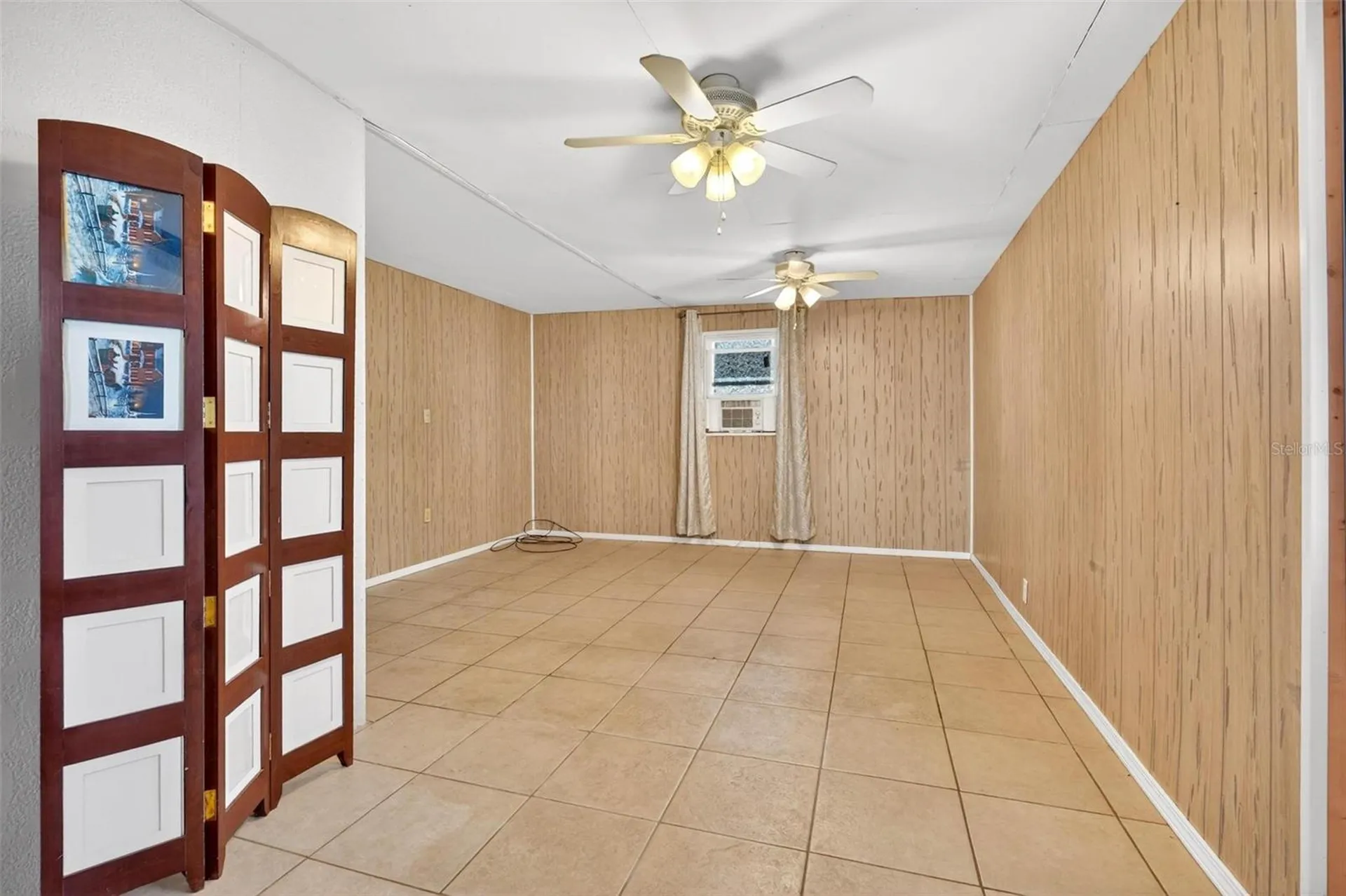 31643 Howard Street Tavares FL 32778