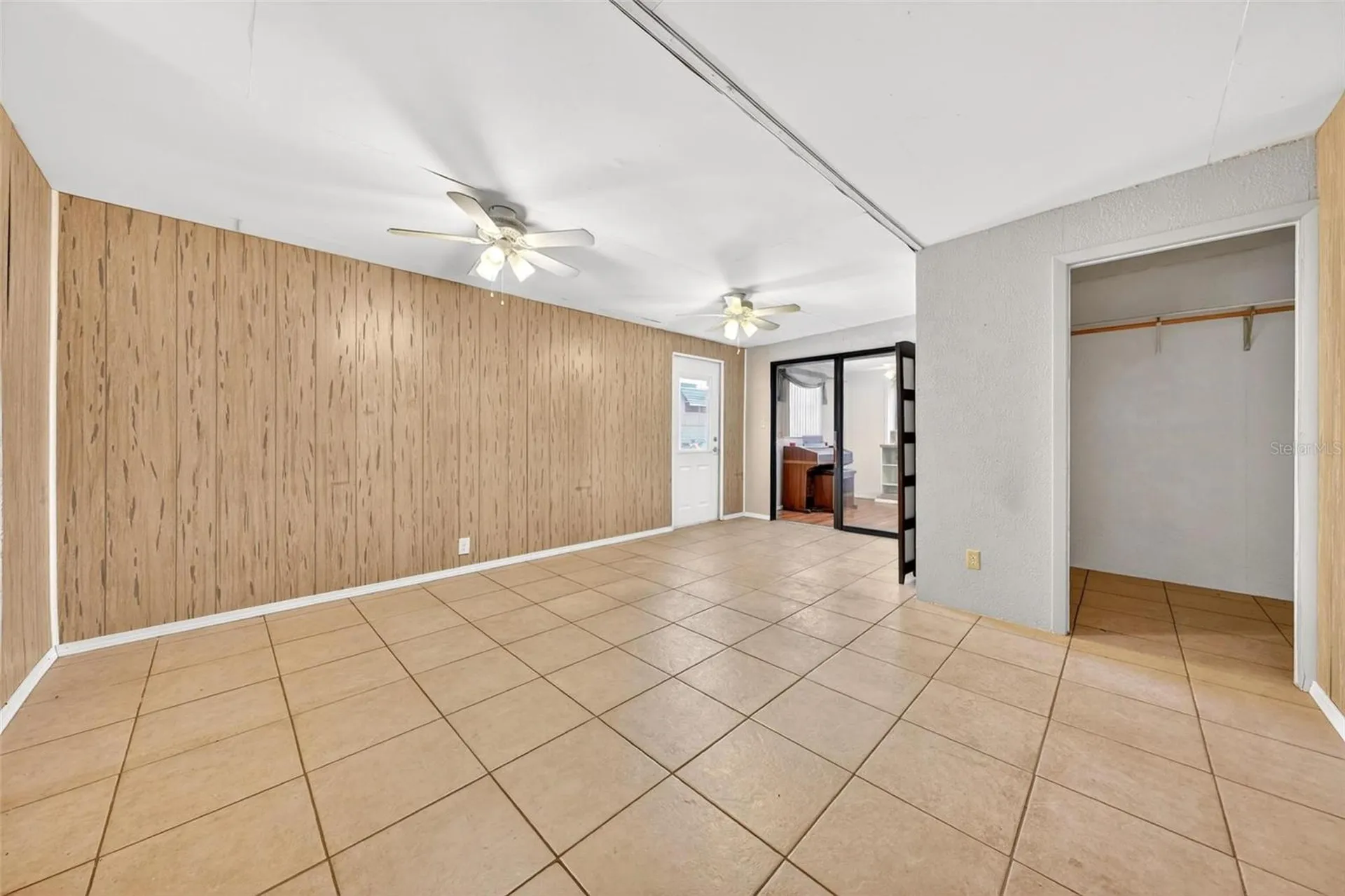31643 Howard Street Tavares FL 32778