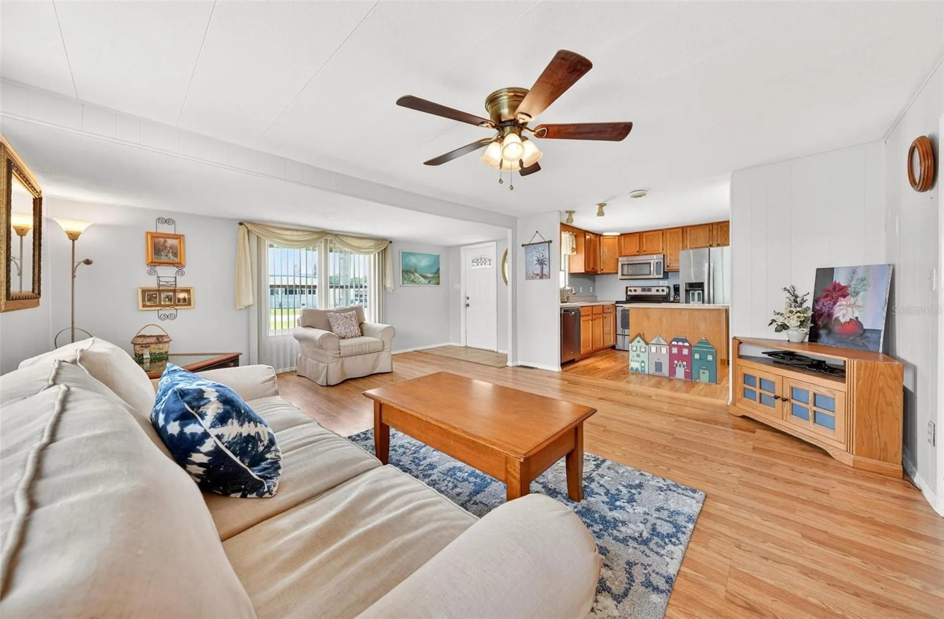 31643 Howard Street Tavares FL 32778