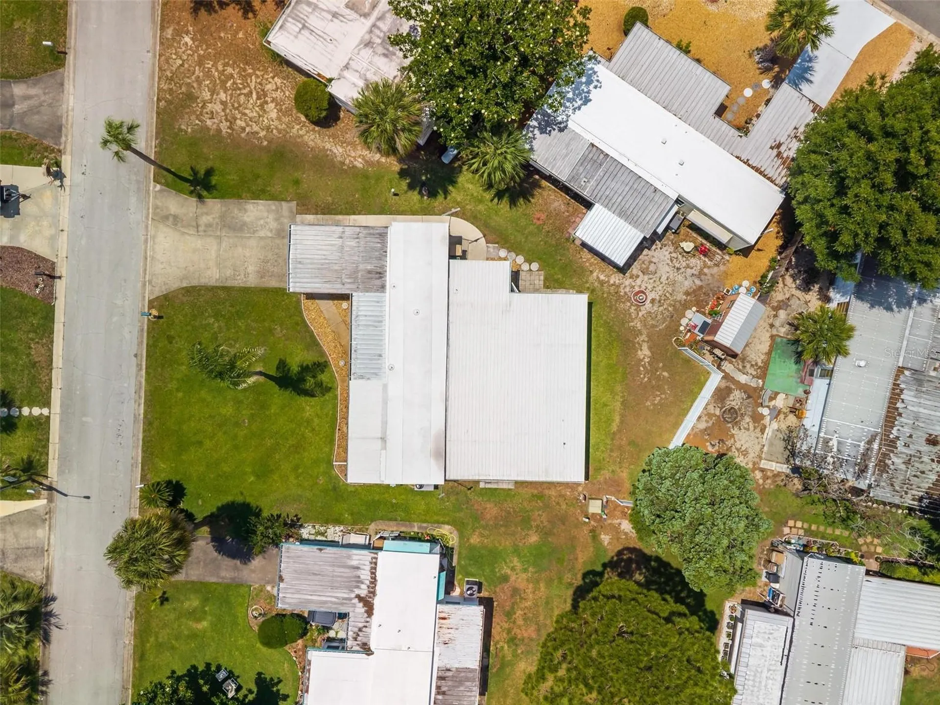 31643 Howard Street Tavares FL 32778