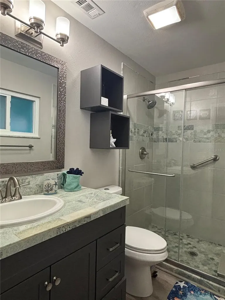 2802 22nd Avenue W Bradenton FL 34205