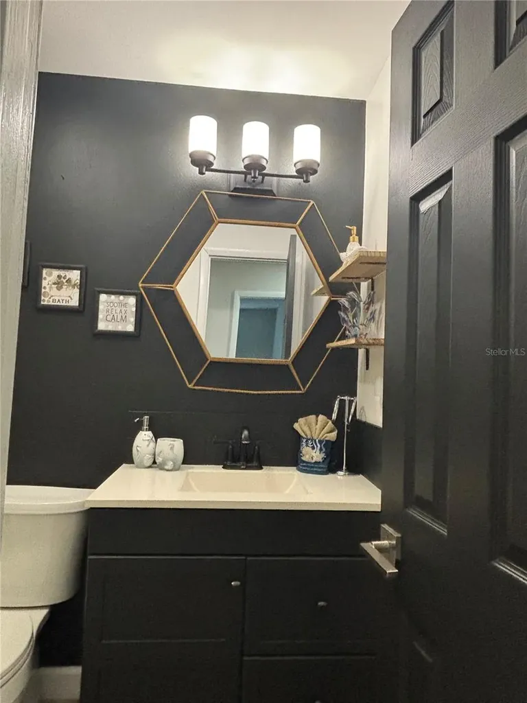 2802 22nd Avenue W Bradenton FL 34205