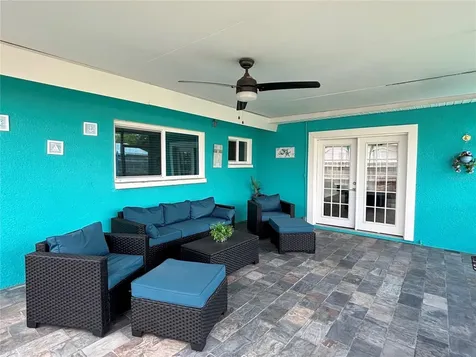 2802 22nd Avenue W Bradenton FL 34205