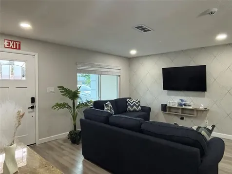 2802 22nd Avenue W Bradenton FL 34205