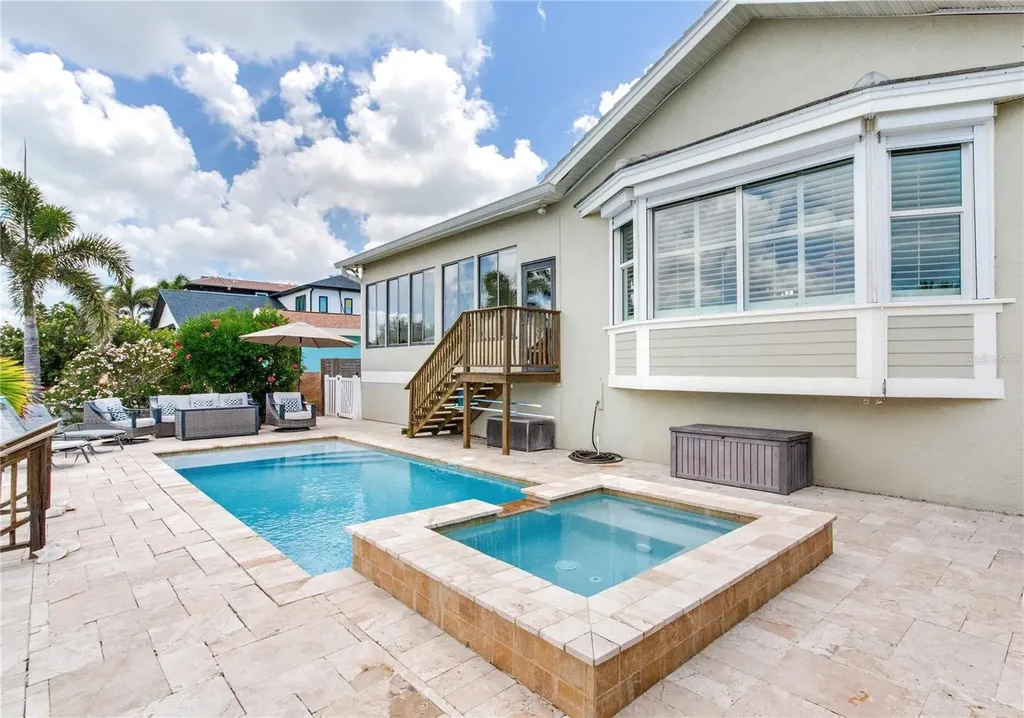 330 173rd Avenue E North Redington Beach FL 33708