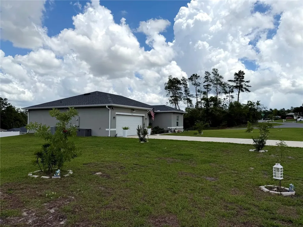 15943 SW 53rd Court Ocala FL 34473