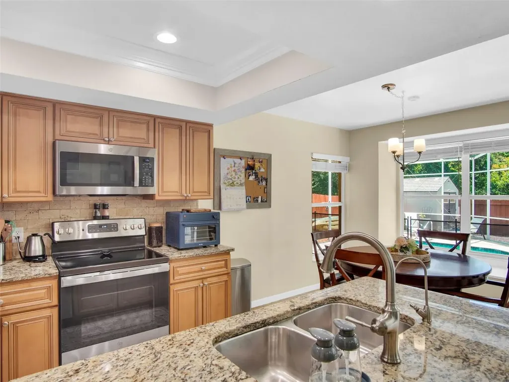 1802 Wood Stock Circle Tarpon Springs FL 34689