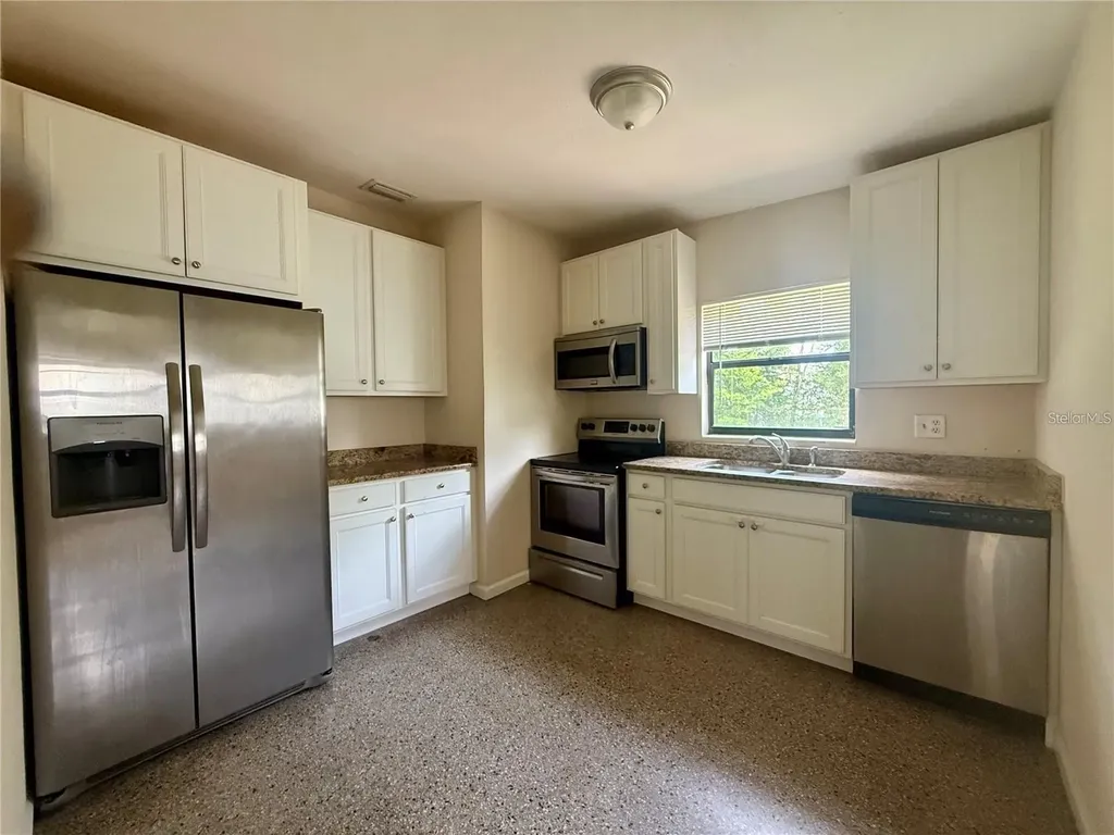 3414 W Oakellar Avenue Tampa FL 33611