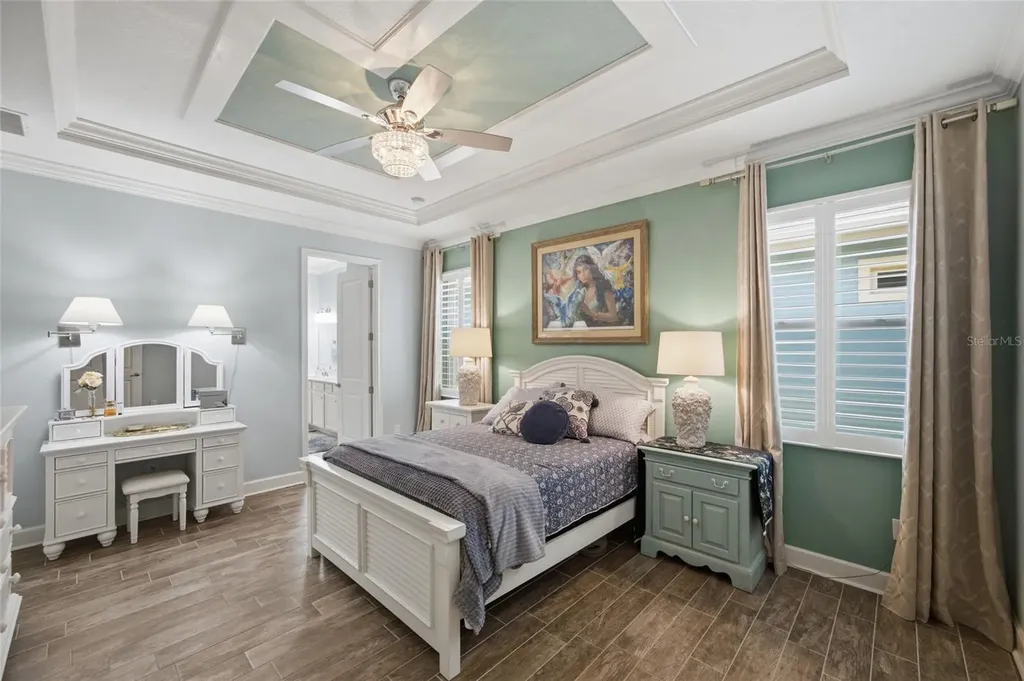 725 Winterside Drive Apollo Beach FL 33572
