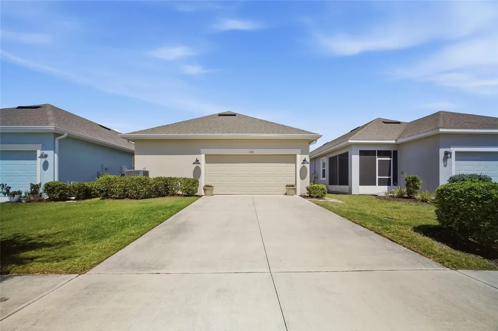 725 Winterside Drive Apollo Beach FL 33572