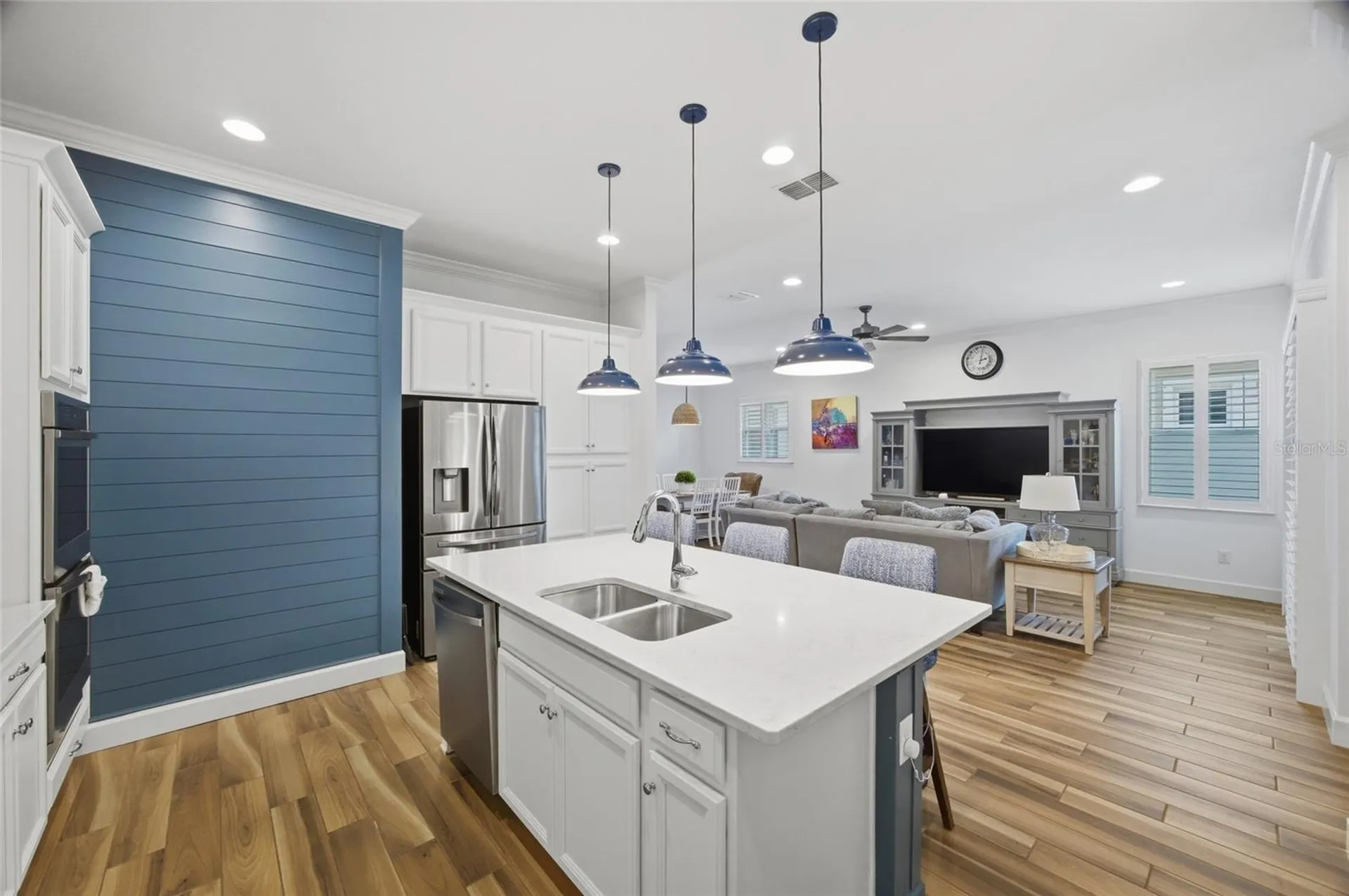 725 Winterside Drive Apollo Beach FL 33572
