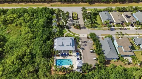 725 Winterside Drive Apollo Beach FL 33572
