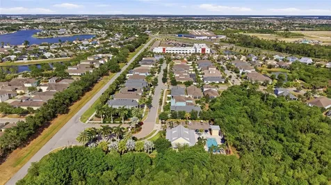 725 Winterside Drive Apollo Beach FL 33572