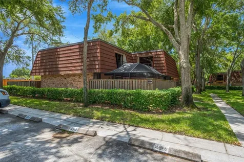 2726 11TH Court Palm Harbor FL 34684