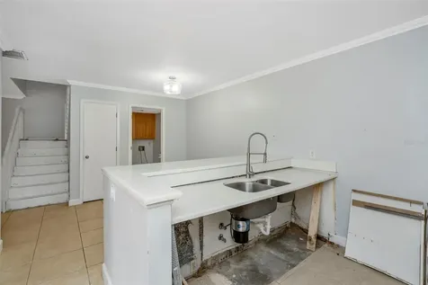 2726 11th Court Palm Harbor FL 34684