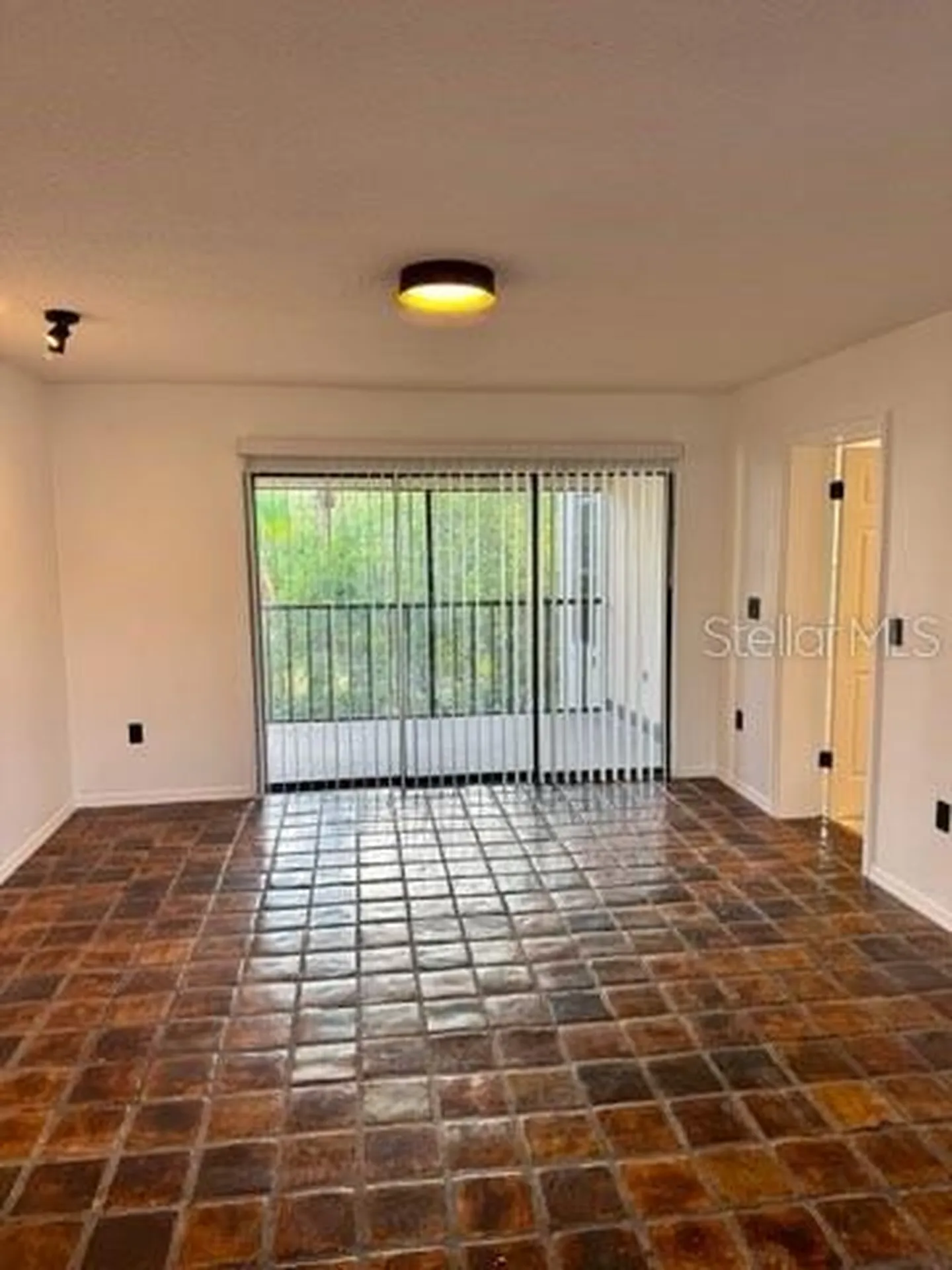 2462 Kingfisher Lane Clearwater FL 33762
