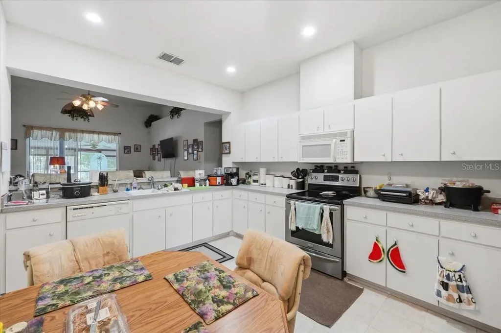 103 N 1st Street Eagle Lake FL 33839