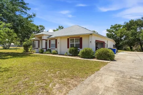 103 N 1st Street Eagle Lake FL 33839