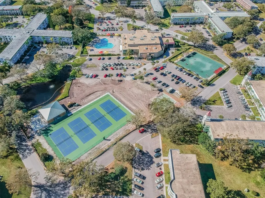 2462 Brazilia Drive Clearwater FL 33763