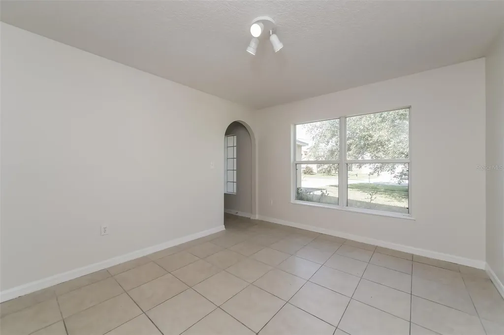 612 Elbridge Drive Kissimmee FL 34758