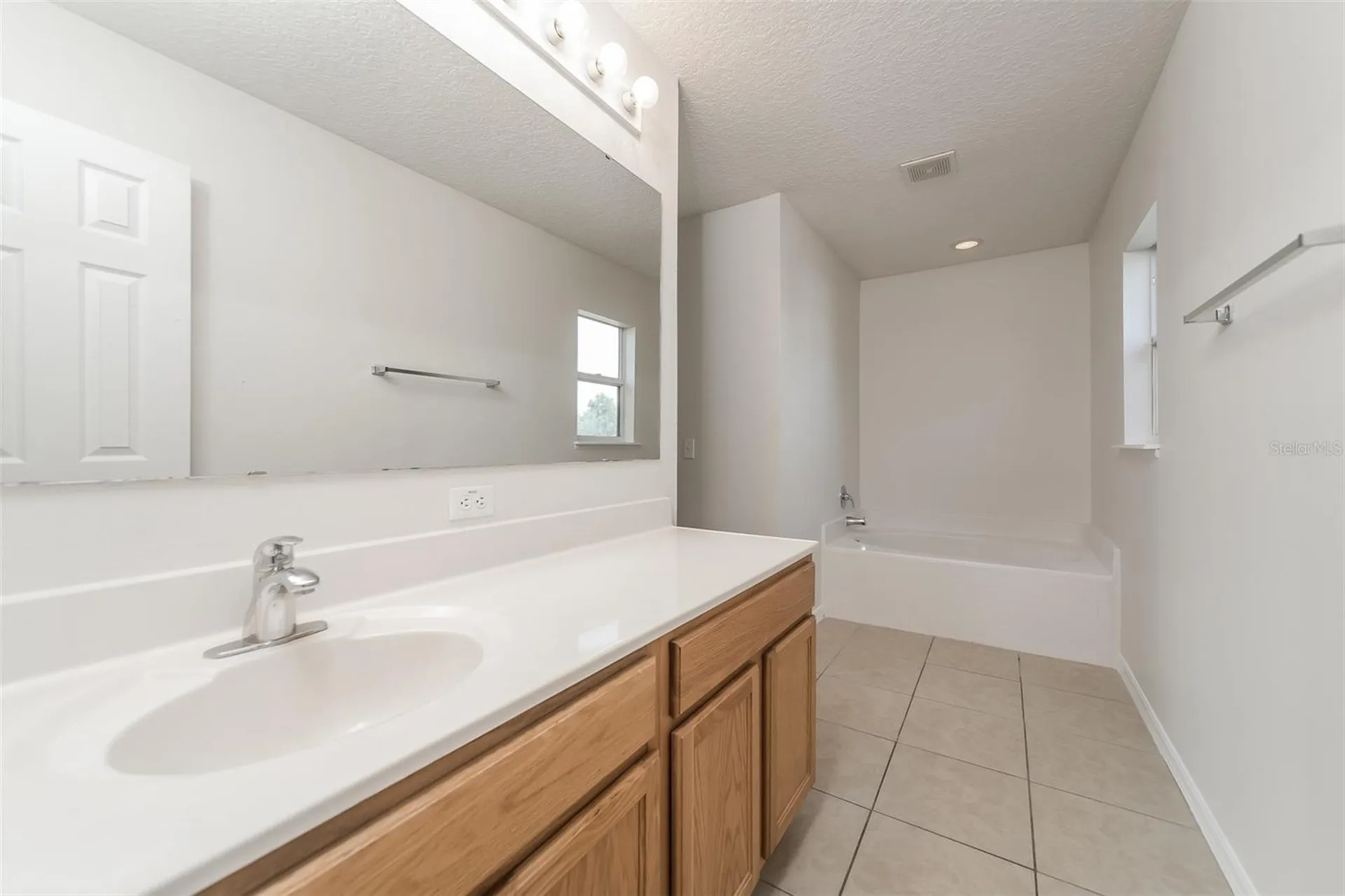 612 Elbridge Drive Kissimmee FL 34758