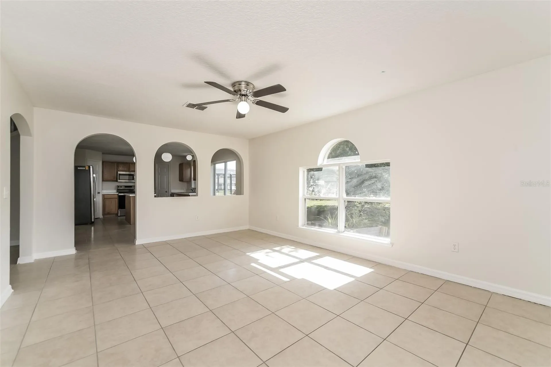 612 Elbridge Drive Kissimmee FL 34758