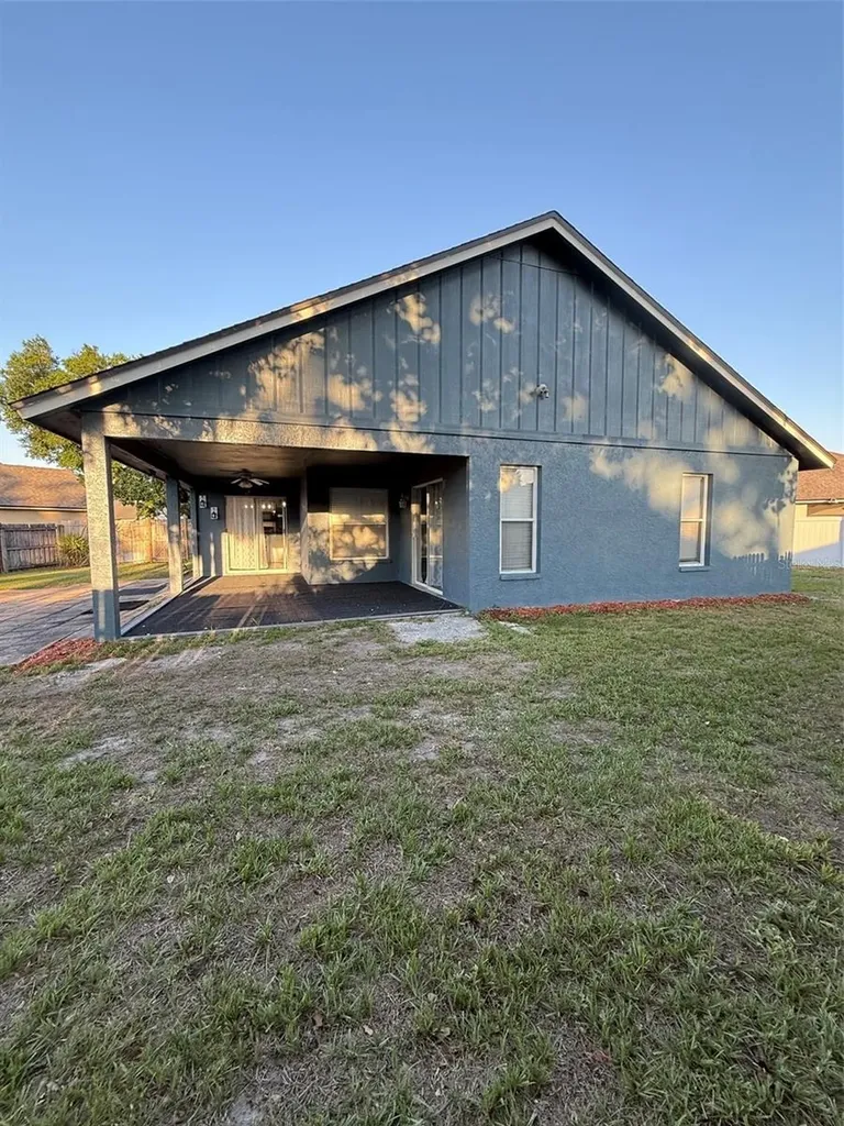 5841 Dorham Place Wesley Chapel FL 33545